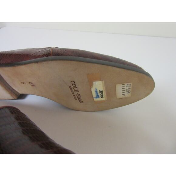 COLE HAAN Brown Leather Vintage Snake Pattern 6 1/2 B Slip On Flat Loafers Italy - Picture 9 of 9